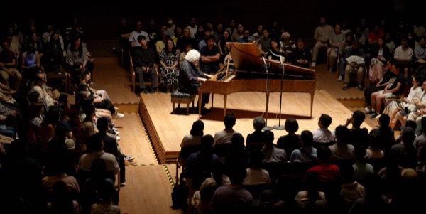 Brautigam's fortepiano recital at Shanghai Symphony Orchestra, photo by LeiLei Cai