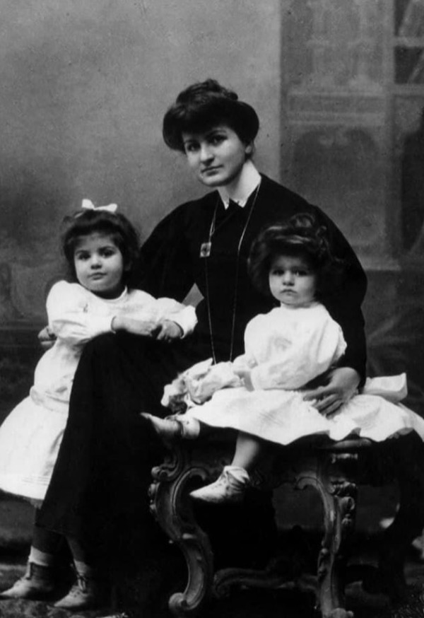 Alma Mahler and her daughters