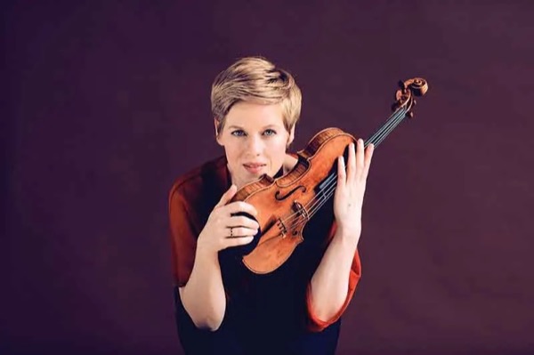 Isabelle Faust and the Sleeping Beauty.