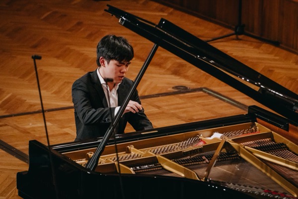 Kevin Chen<br/>Back to Warsaw, Closer to Chopin