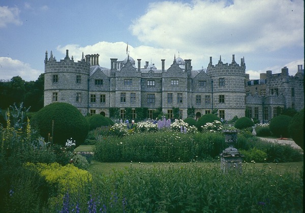 Longford Castle, Lady Radnor's home