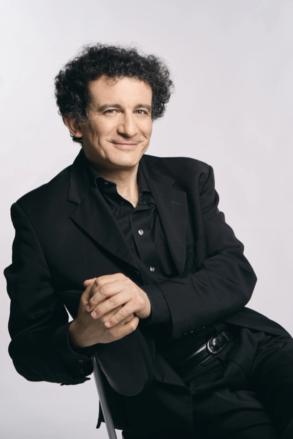 Alain Altinoglu (© Ben Knabe)