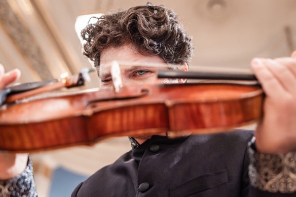 Augustin Hadelich