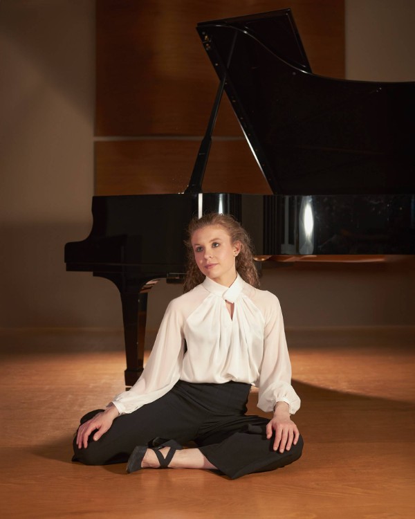 Pianist Silvia Carlin
