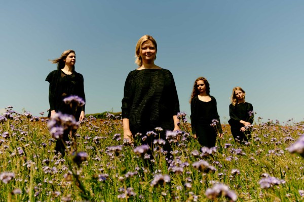 Alina Ibragimova (Born on September 28, 1985) <br/> The Sound of Chiaroscuro