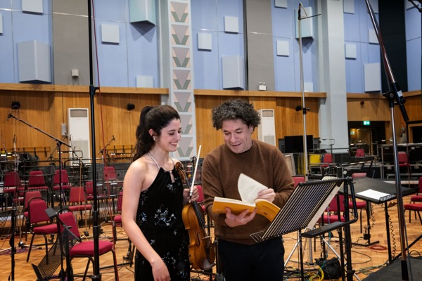 Maria Dueñas and Gustavo Dudamel