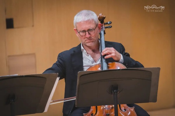 Nikolaus Römisch (Photo from Nantong Grand Theatre)