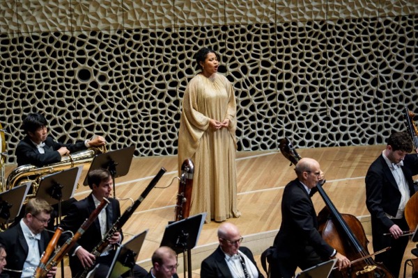 The Cleveland Orchestra and Franz Welser-Möst at the Elbphilharmonie