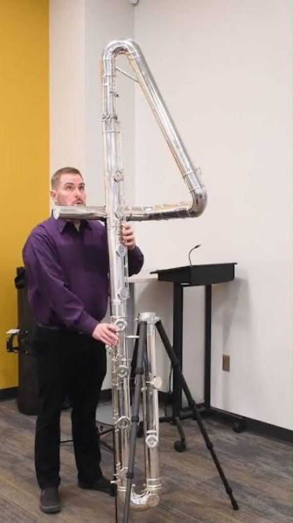 Octobass flute